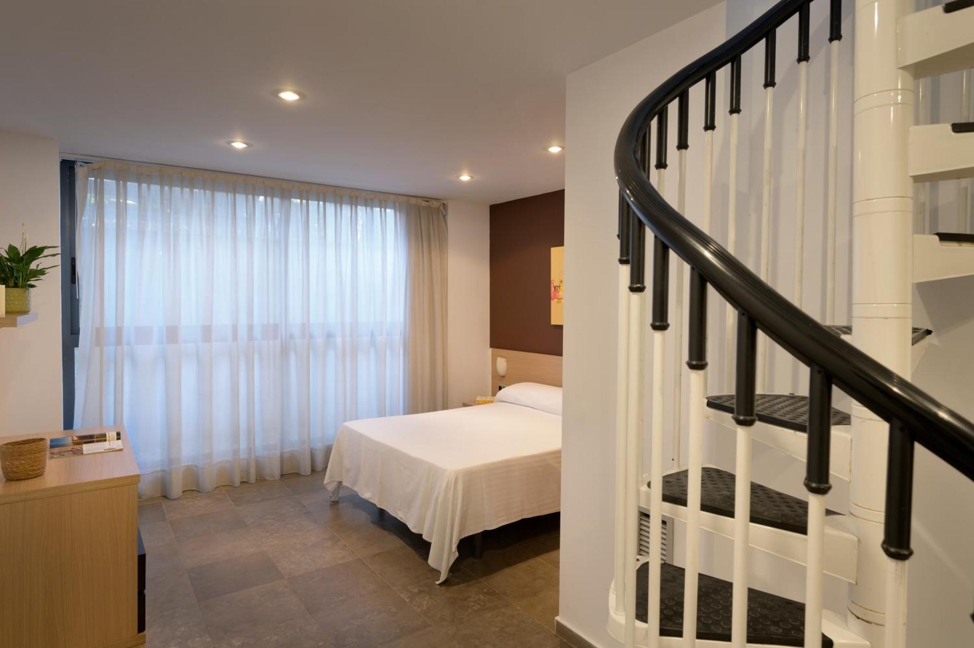 Sg Costa Bcn Apartments Кастелдефелс Екстериор снимка