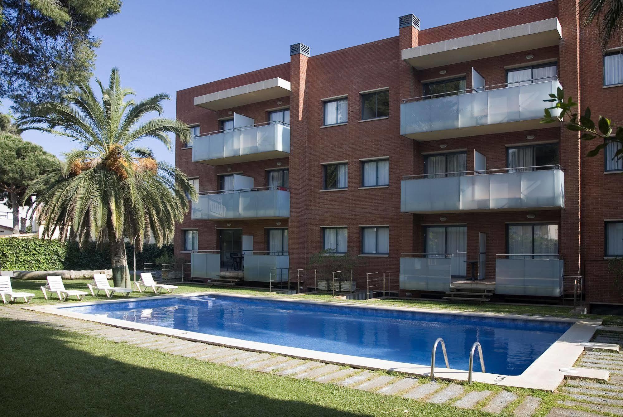 Sg Costa Bcn Apartments Кастелдефелс Екстериор снимка